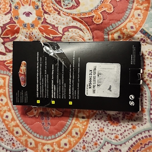 Nike Pro Sleeves Dri-Fit | Football Sleeves - Picture 2 of 3